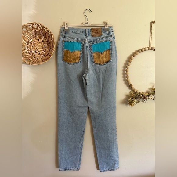 LEVI’S Vtg 80s 13M Fit(30X31) Button Fly USA Custom Pockets Painted High rise - Picture 2 of 14
